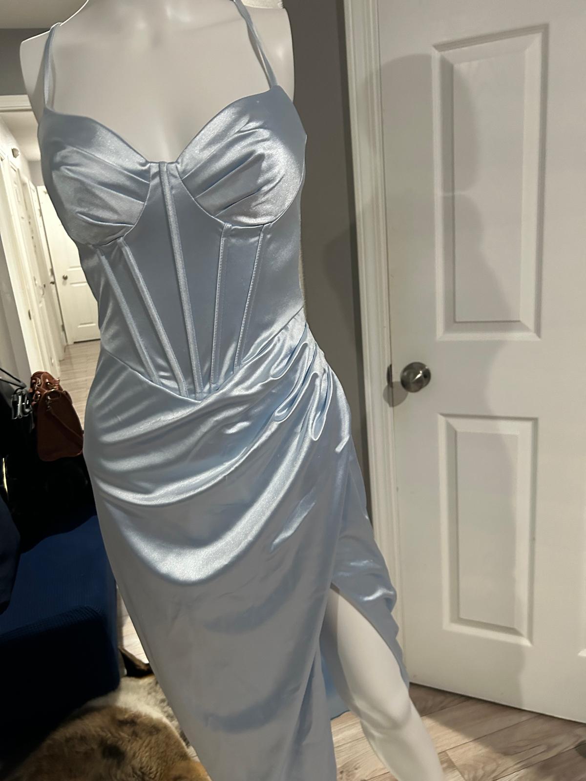 Vestido Azul Cielo de Satín — vestido importado