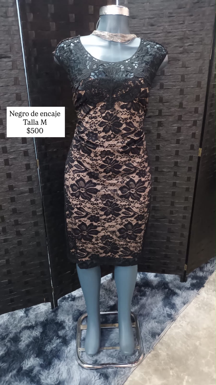 Vestido Negro de Encaje — vestido importado