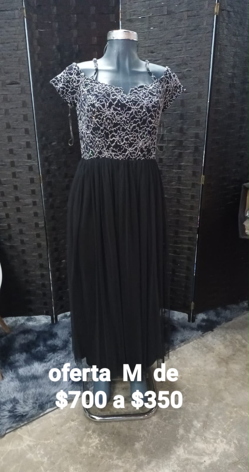 Vestido Negro y Blanco con Falda de Tul — vestido importado