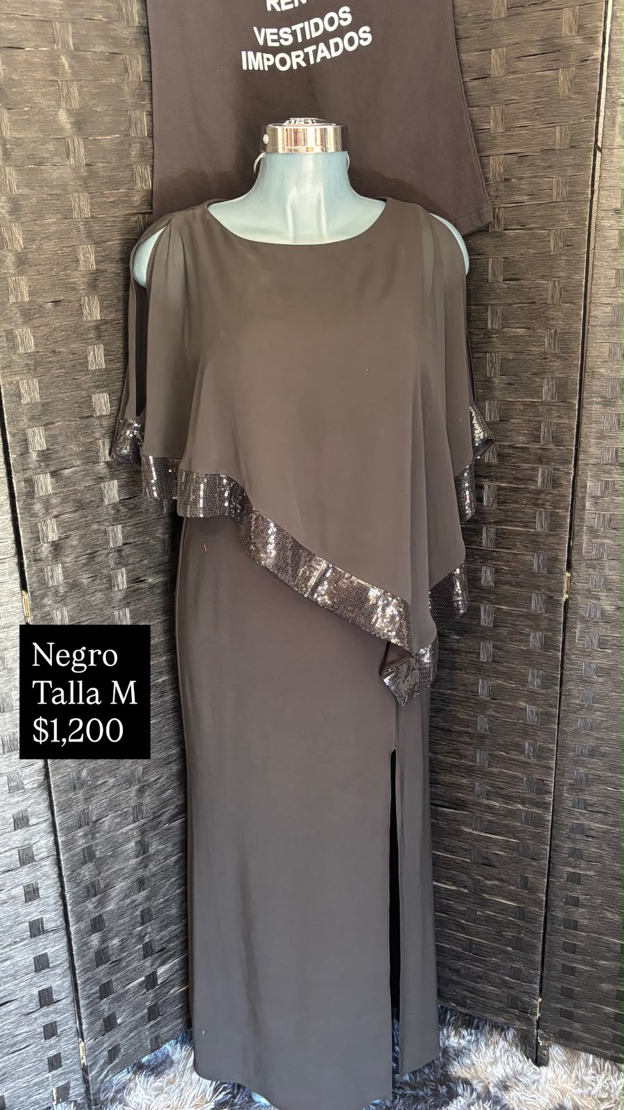 Vestido Negro con Capa de Lentejuela — vestido importado