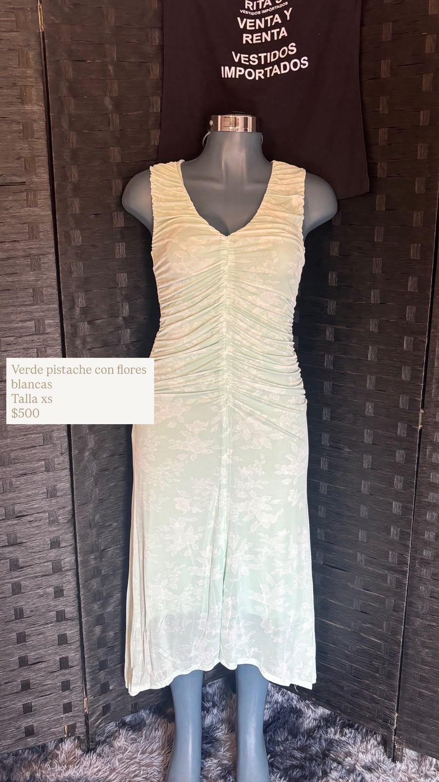 Vestido Verde Pistache con Flores — vestido importado