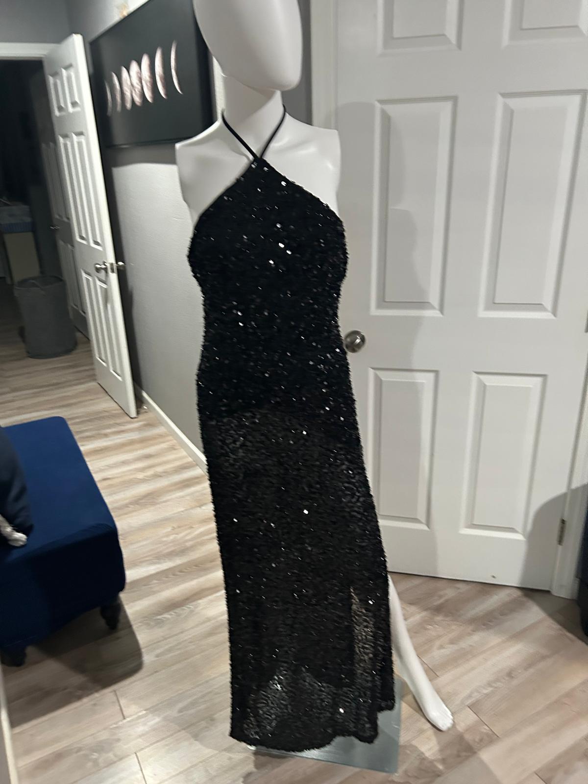 Vestido Negro Halter de Lentejuela — vestido importado