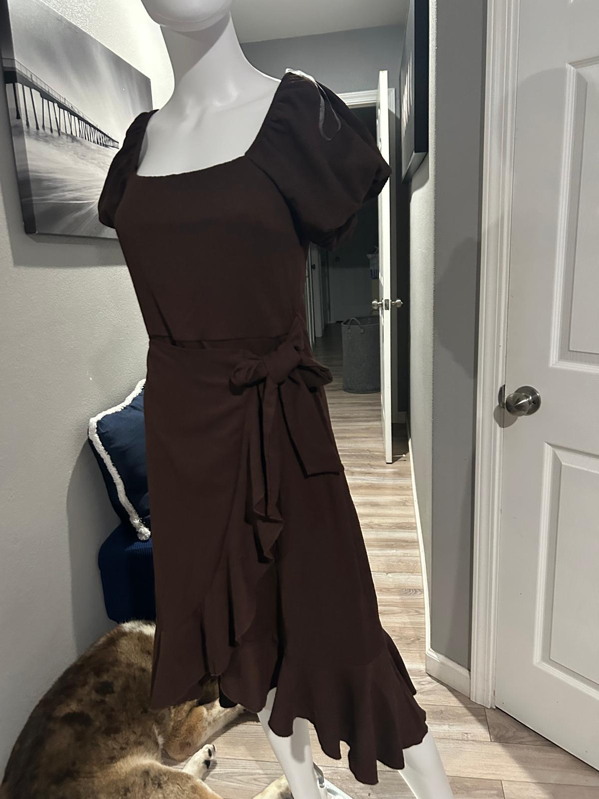 Vestido Chocolate con Olán — vestido importado