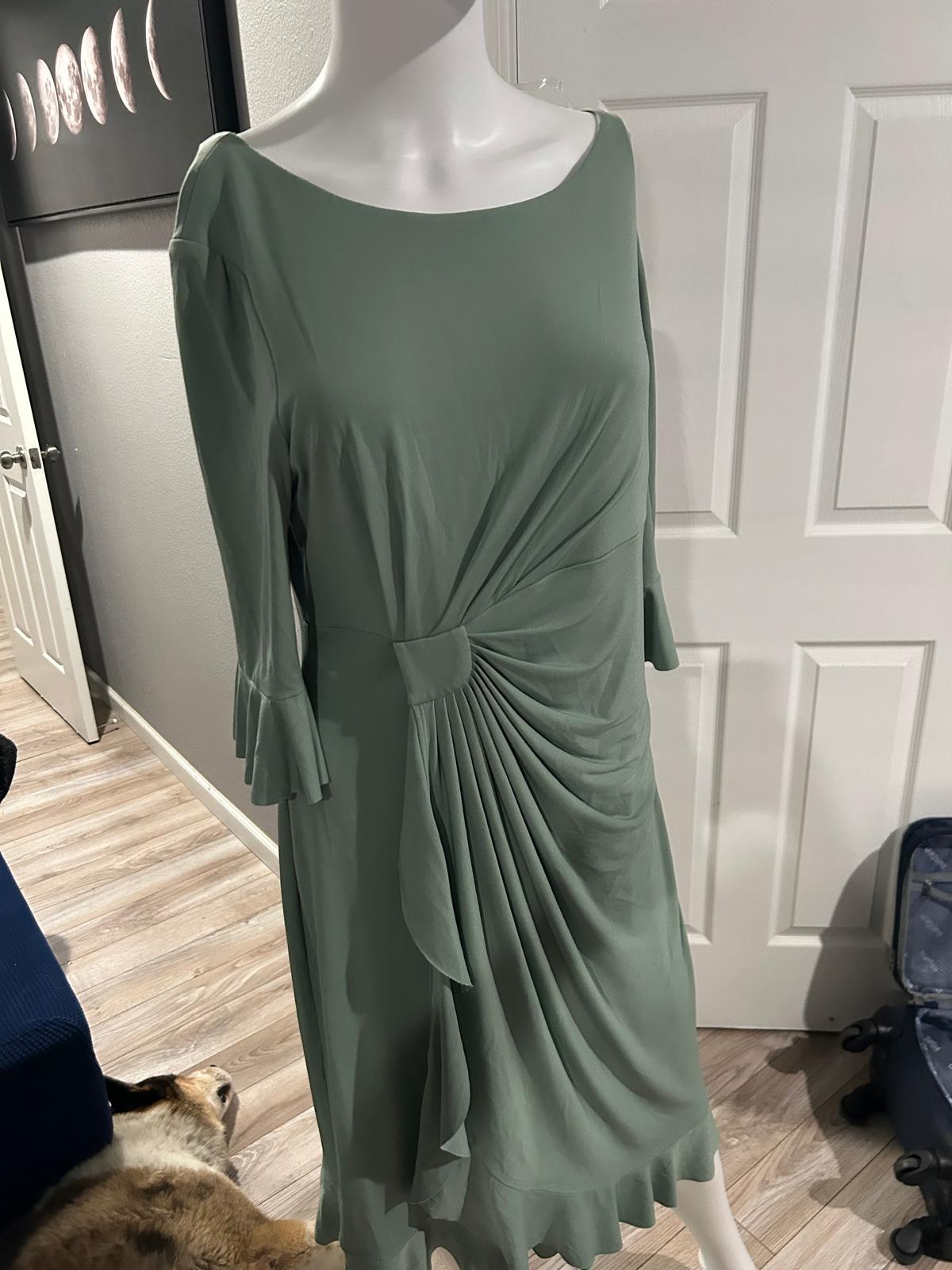 Vestido Verde Sage Manga Larga — vestido importado
