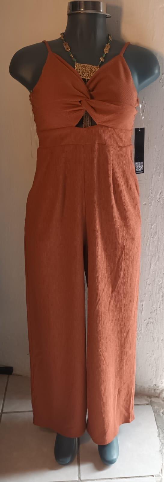 Jumpsuit Terracota con Nudo — vestido importado