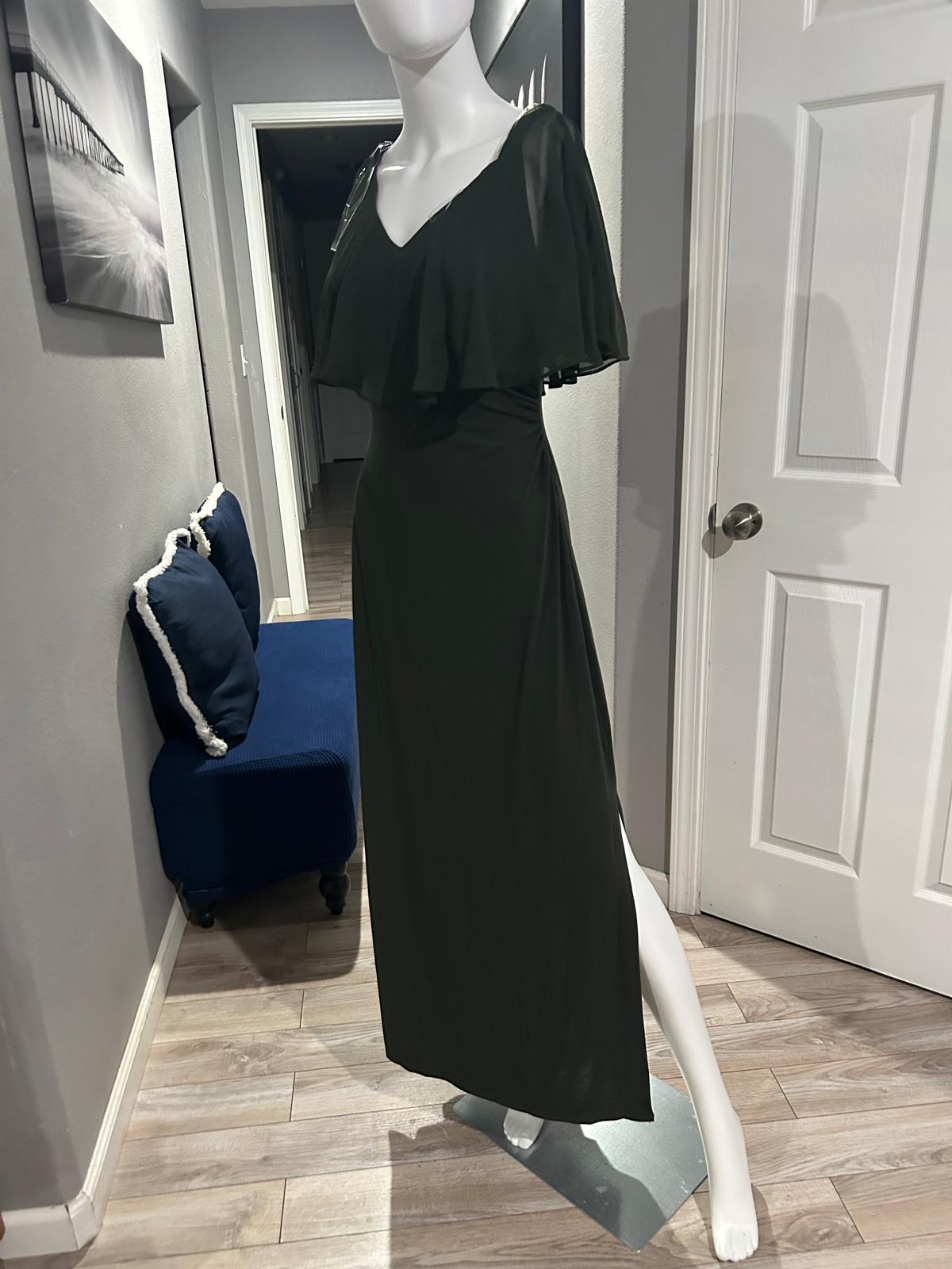 Vestido Verde Olivo con Capa — vestido importado
